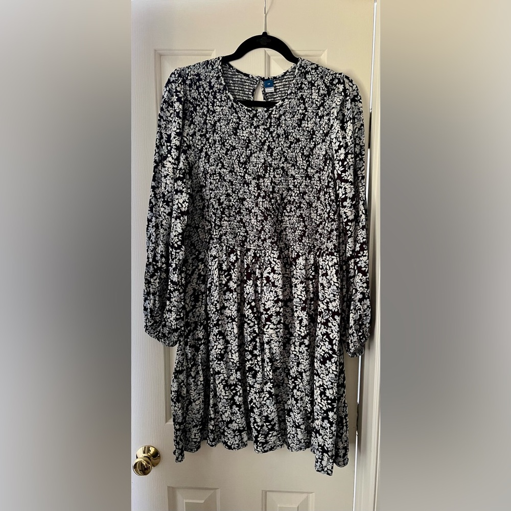 Old Navy Blue and White Floral Long-Sleeve Dress